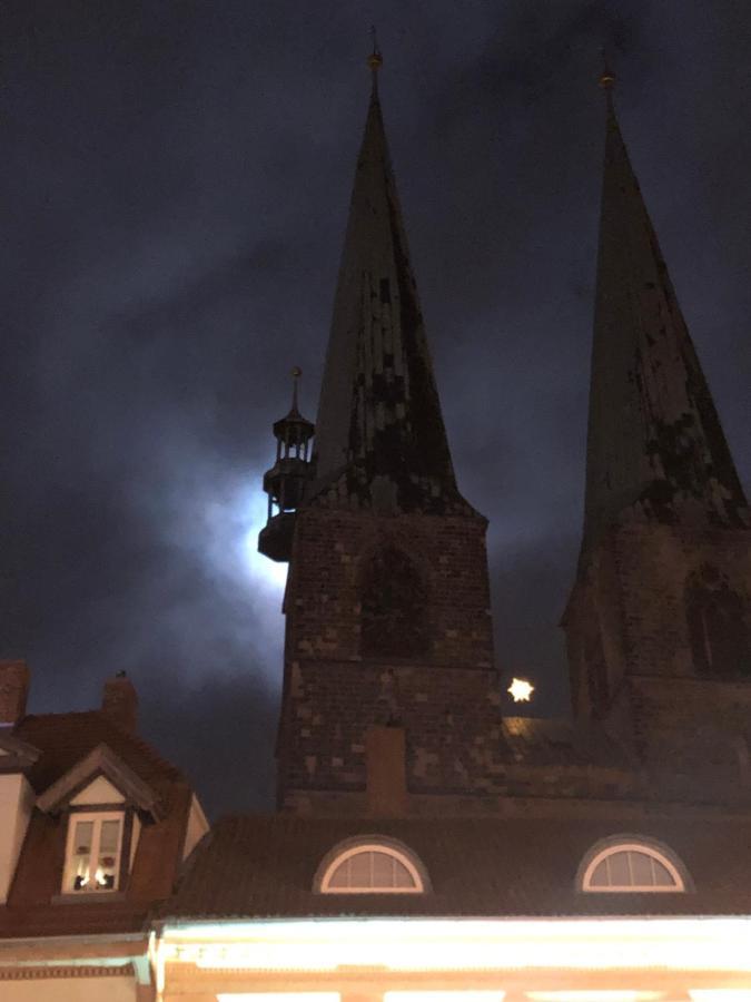 Am Mathildenbrunnen Gross Daire Quedlinburg Dış mekan fotoğraf
